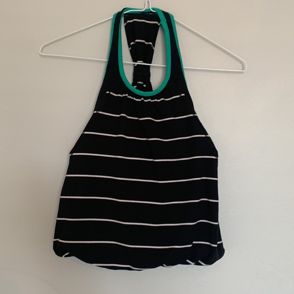 Triple flip sweater and tang top set - Picture 5 of 6